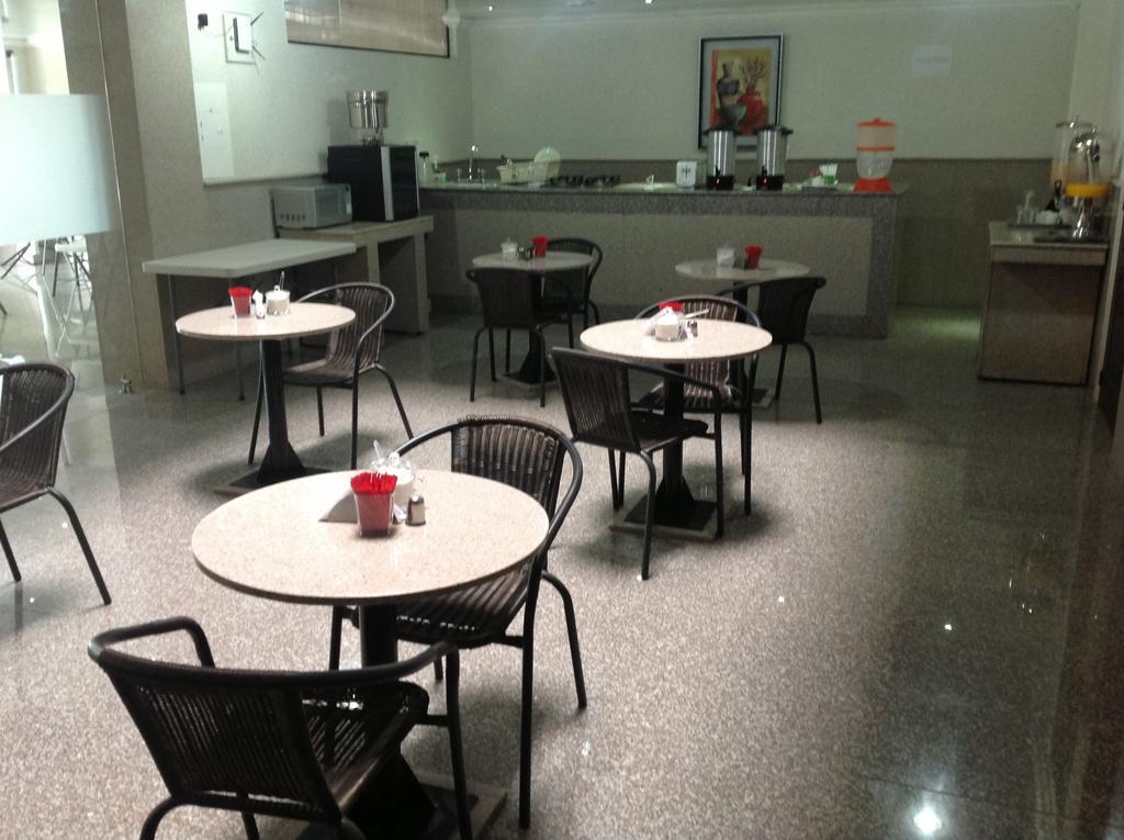 Hoteles Bogota Inn El Lago Country Zona Rosa Ngoại thất bức ảnh